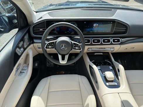 Used 2020 Mercedes-Benz GLS 450 4MATIC w/ Convenience Package image 23
