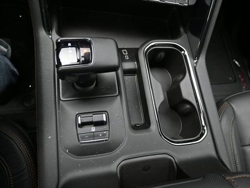 Used 2023 GMC Sierra 1500 AT4 w/ AT4 Preferred Package image 15