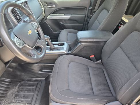 Used 2022 Chevrolet Colorado LT w/ Fleet Safety Package RWD image 13