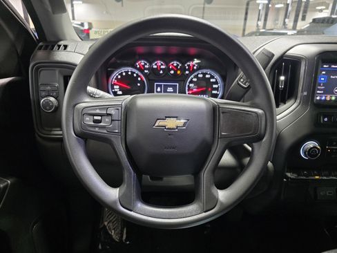Used 2024 Chevrolet Silverado 1500 Custom image 31