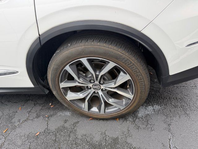 Certified 2024 Acura MDX w/ Technology Package FWD image 12