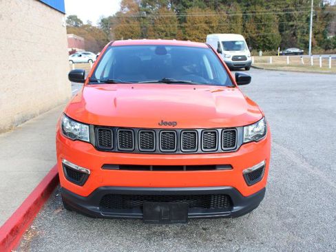 Used 2017 Jeep Compass Sport w/ Cold Weather Group image 2