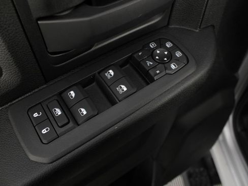 New 2026 RAM 2500 Tradesman AWD/4WD image 15