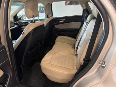 Used 2017 Ford Edge SEL w/ Equipment Group 201A image 14