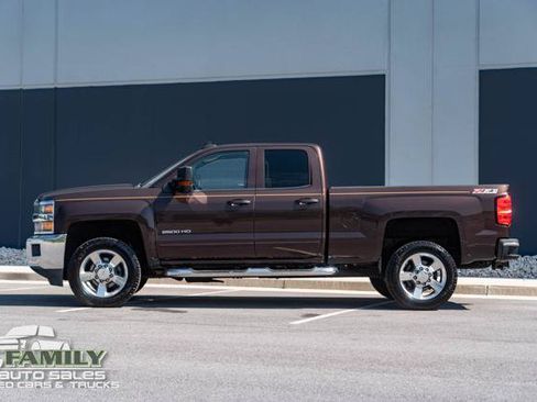 Used 2016 Chevrolet Silverado 2500 LT w/ All Star Edition AWD/4WD image 4