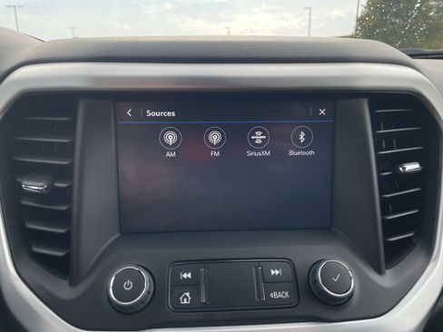 Certified 2023 GMC Acadia SLT w/ Elevation Edition image 12