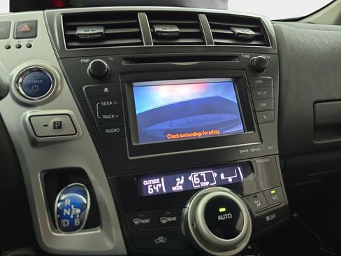 Used 2014 Toyota Prius V Three FWD image 23