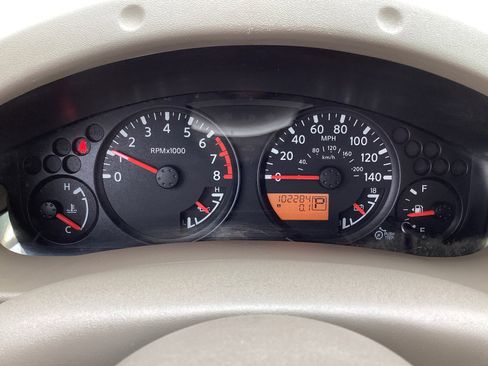 Used 2014 Nissan Frontier SV RWD image 17