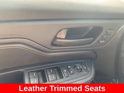 Used 2025 Honda Odyssey EX-L image 21