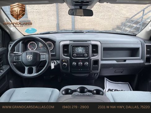 Used 2017 RAM 1500 Express RWD image 12