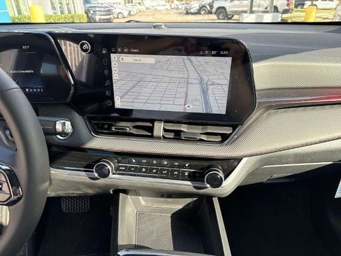 New 2026 Chevrolet Equinox RS w/ LPO, Floor Liner Package image 18