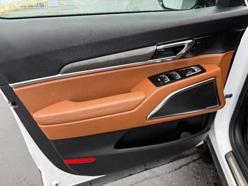 Used 2024 Kia Telluride SX X-Pro image 12