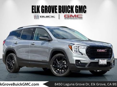 Used 2023 GMC Terrain SLT w/ Elevation Edition FWD image 1