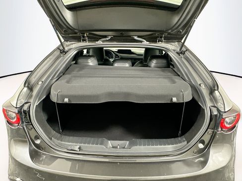 Used 2022 MAZDA MAZDA3 s image 28