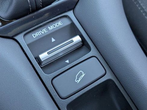 New 2026 Honda HR-V LX image 28