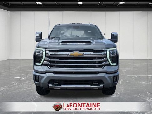 Certified 2024 Chevrolet Silverado 3500 High Country w/ High Country Premium Package image 8