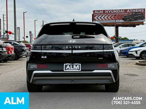 Used 2025 Hyundai Ioniq 5 SEL AWD/4WD image 5