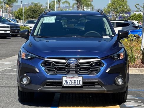 Certified 2025 Subaru Crosstrek 2.5i Premium AWD/4WD image 11