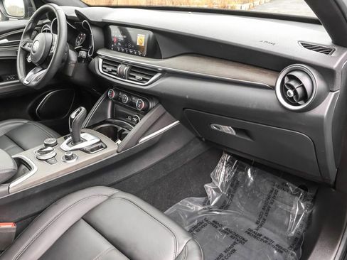 Used 2023 Alfa Romeo Stelvio Ti image 36