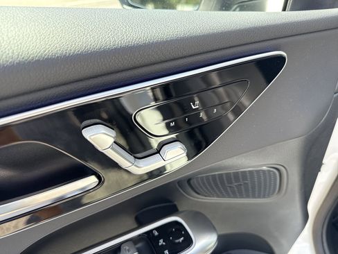 New 2026 Mercedes-Benz GLC 300 4MATIC image 11