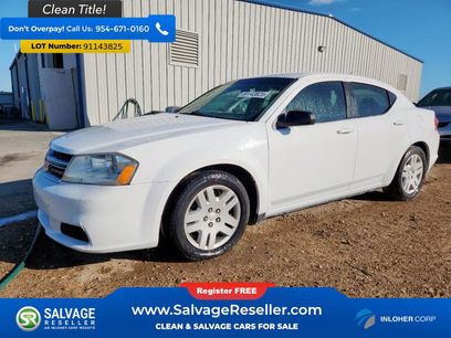 Used 2014 Dodge Avenger SE