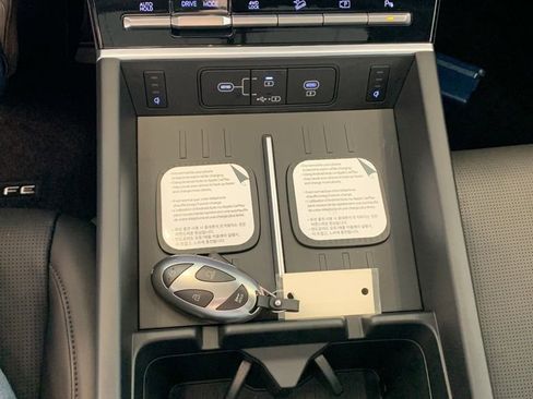 New 2026 Hyundai Santa Fe Limited AWD/4WD image 11