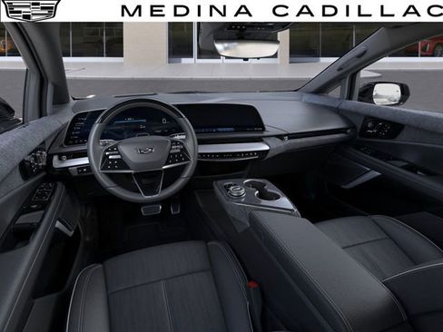 New 2026 Cadillac Optiq Sport 2 image 16