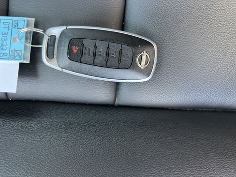 Used 2023 Nissan Rogue SL w/ SL Premium Package FWD image 37