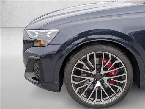 New 2026 Audi SQ8 Prestige image 10
