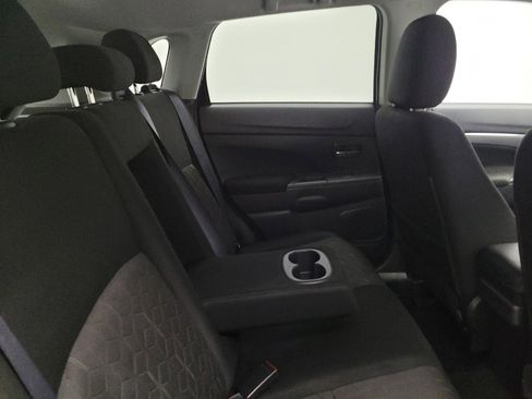 Used 2020 Mitsubishi Outlander Sport ES FWD image 19
