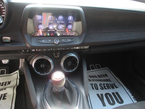 Used 2022 Chevrolet Camaro ZL1 RWD image 12