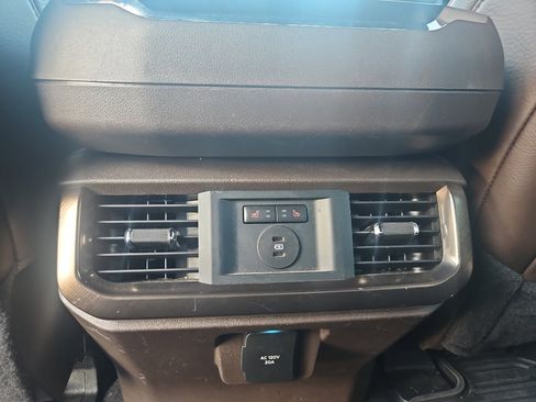 Used 2025 Ford F150 King Ranch w/ FX4 Off-Road Package image 24