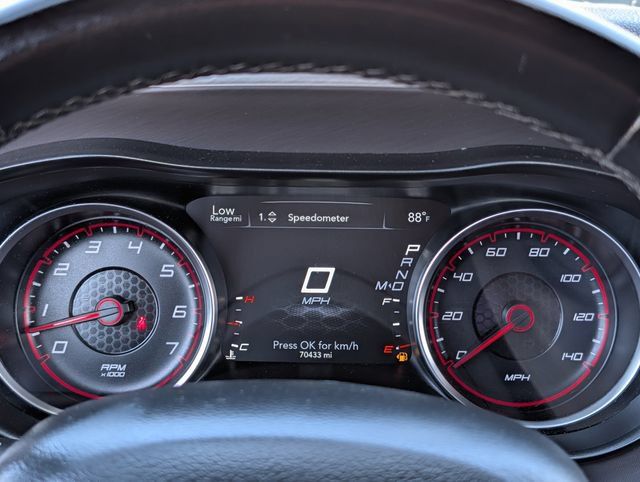 Used 2022 Dodge Charger SXT RWD image 12