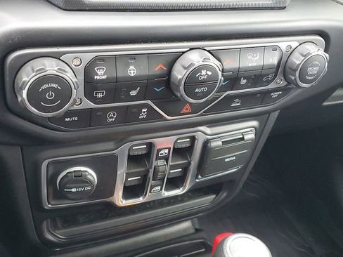 Used 2022 Jeep Gladiator Sport AWD/4WD image 27