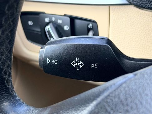 Used 2013 BMW 328i xDrive Sedan AWD/4WD image 32
