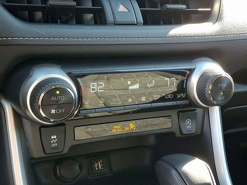 Used 2024 Toyota RAV4 XLE image 15