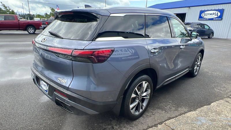 Used 2023 INFINITI QX60 Luxe AWD/4WD image 9