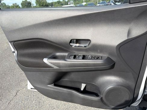 Used 2023 Nissan Kicks SV FWD image 25
