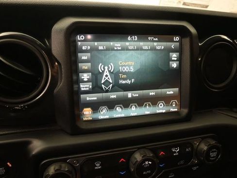 Used 2021 Jeep Wrangler Unlimited Sport AWD/4WD image 33