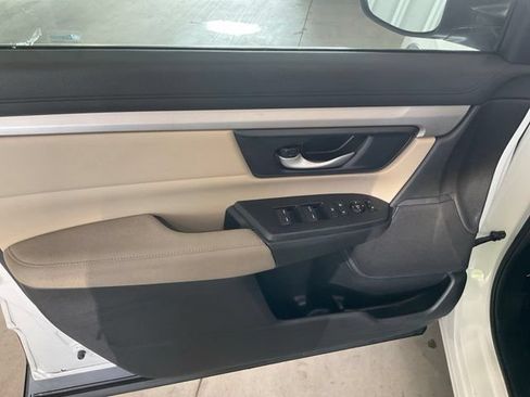 Certified 2019 Honda CR-V LX image 4