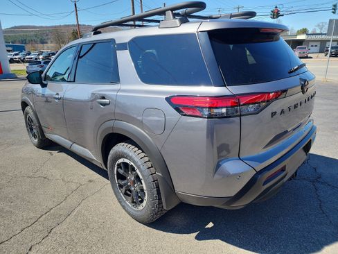 New 2026 Nissan Pathfinder Rock Creek image 6