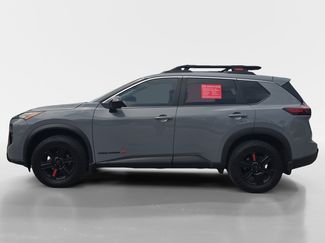 Used 2025 Nissan Rogue SV AWD/4WD video 2