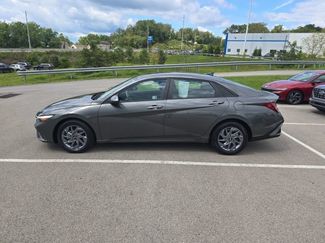 Used 2024 Hyundai Elantra SEL FWD video 2