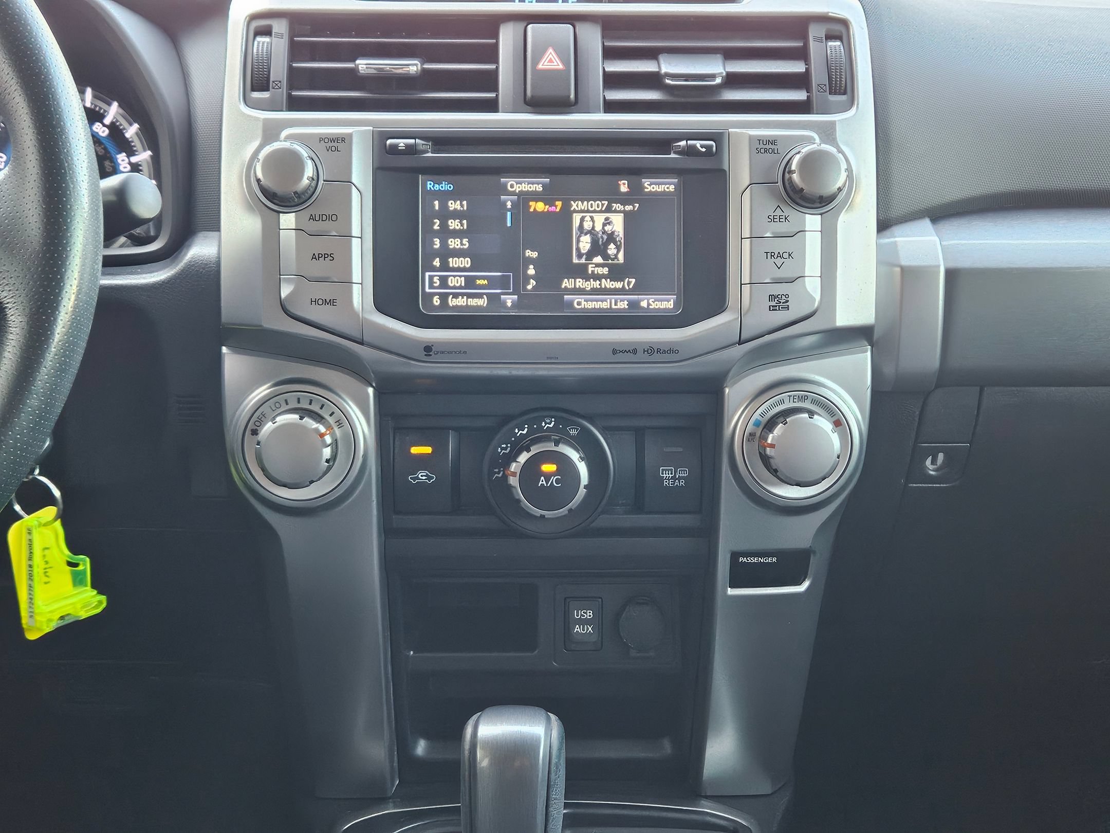 Used 2018 Toyota 4Runner SR5 RWD image 13