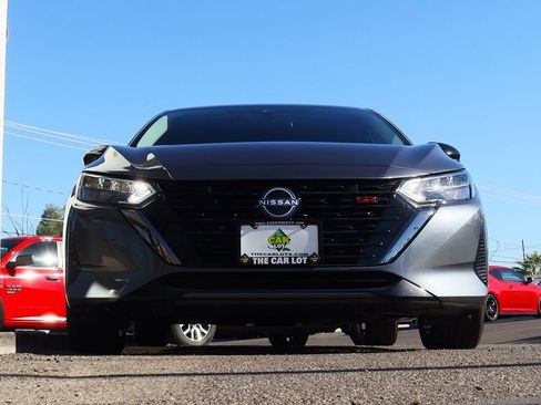 Used 2024 Nissan Sentra SR image 17