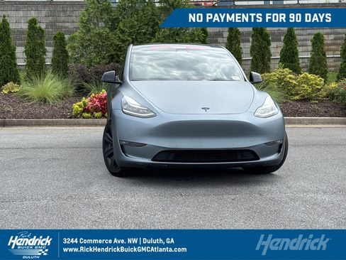 Used 2022 Tesla Model Y Long Range AWD/4WD image 1
