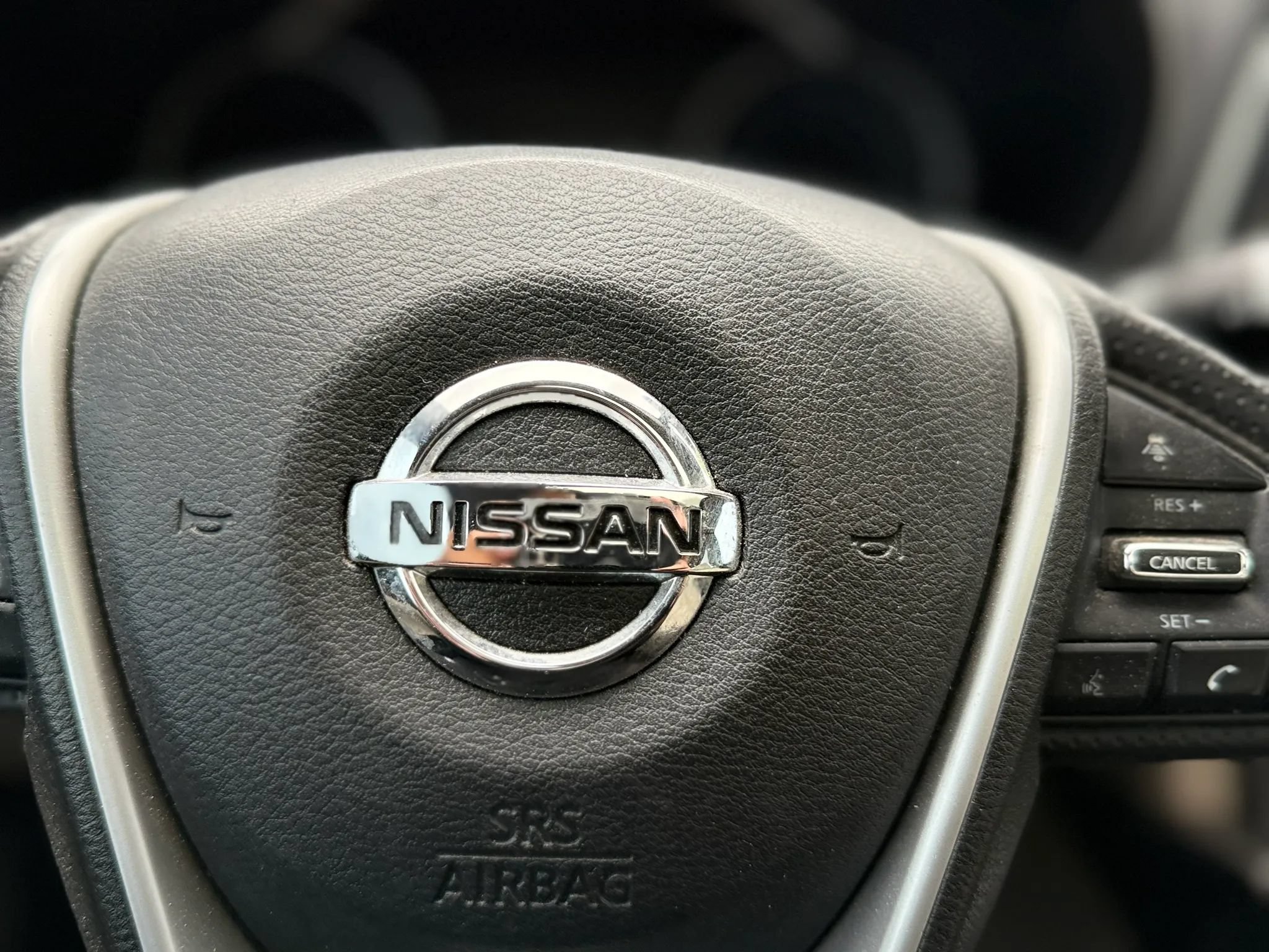 Used 2016 Nissan Maxima Platinum w/ Interior Lighting Package FWD image 25