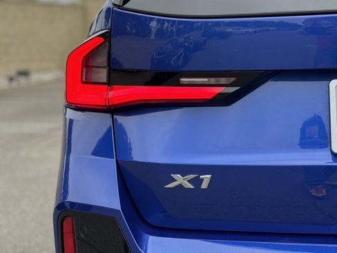 Used 2025 BMW X1 xDrive28i w/ Technology Package image 14