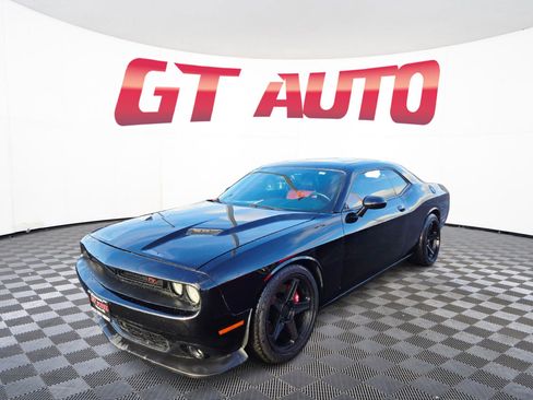 Used 2015 Dodge Challenger R/T Scat Pack w/ Scat Pack Appearance Package image 3