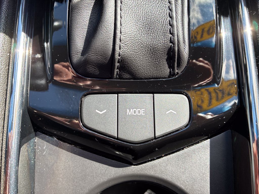 Used 2018 Cadillac ATS V w/ Carbon Fiber Package RWD image 33
